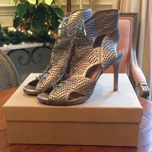 Joie Elvie heels in pewter